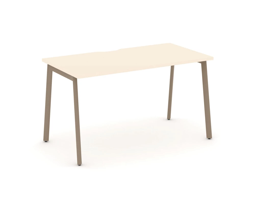 Стол рабочий с вырезом на плоскоовальной трубе 138x73x75 Estetica