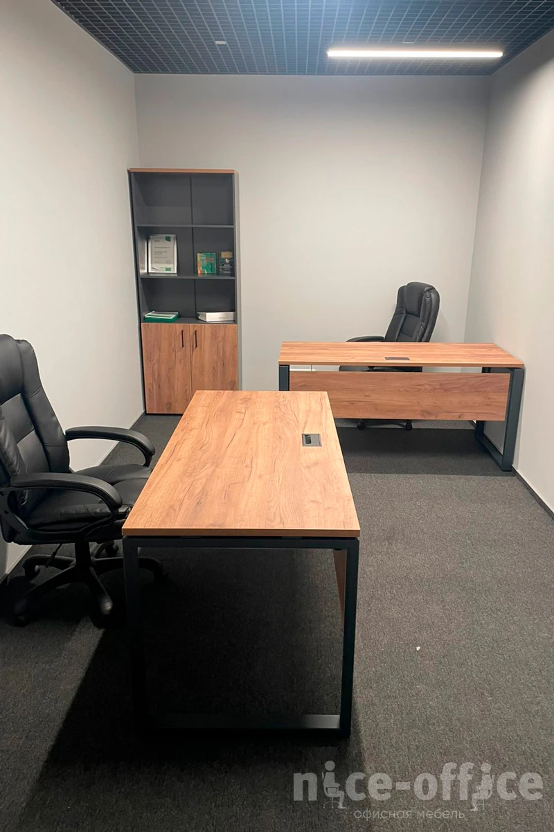 Шкаф высокий широкий полузакрытый 796x400x1982 зад. стенка HDF Style Project фото в интерьере 2