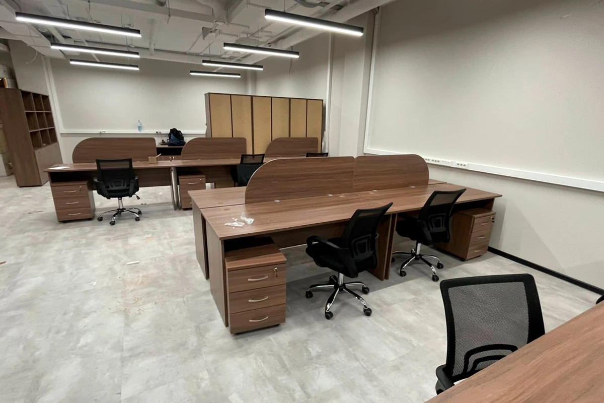 Стол прямой А-2 Агат фото в интерьере 2