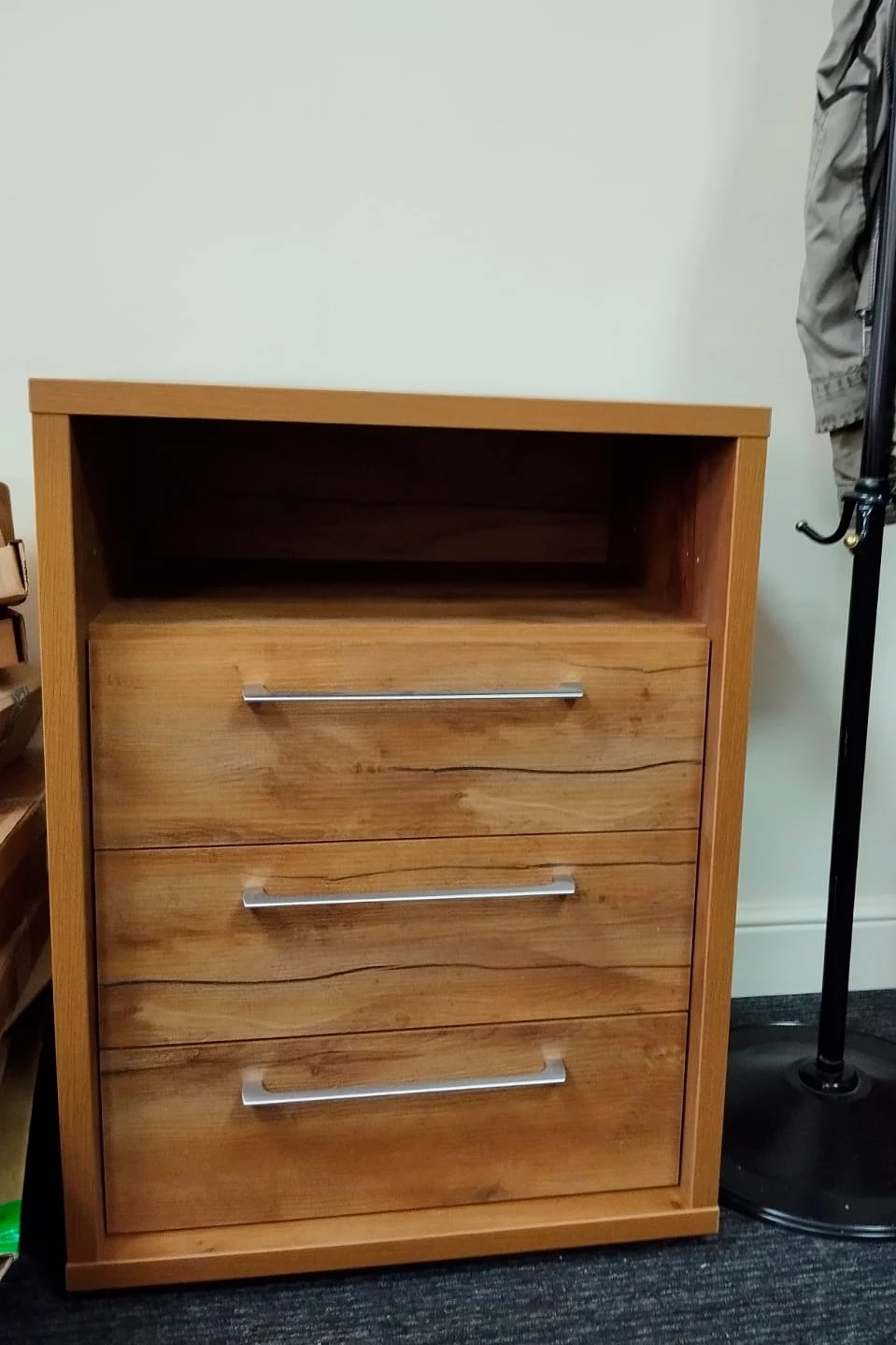 Тумба приставная с нишей 554*450*750 МТ51 Милано фото в интерьере 1